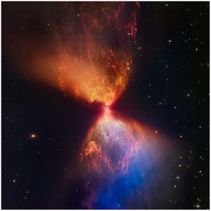 NASA - Poster - 11. L1527 and Protostar (NIRCam Image) - James Webb Space Telescope