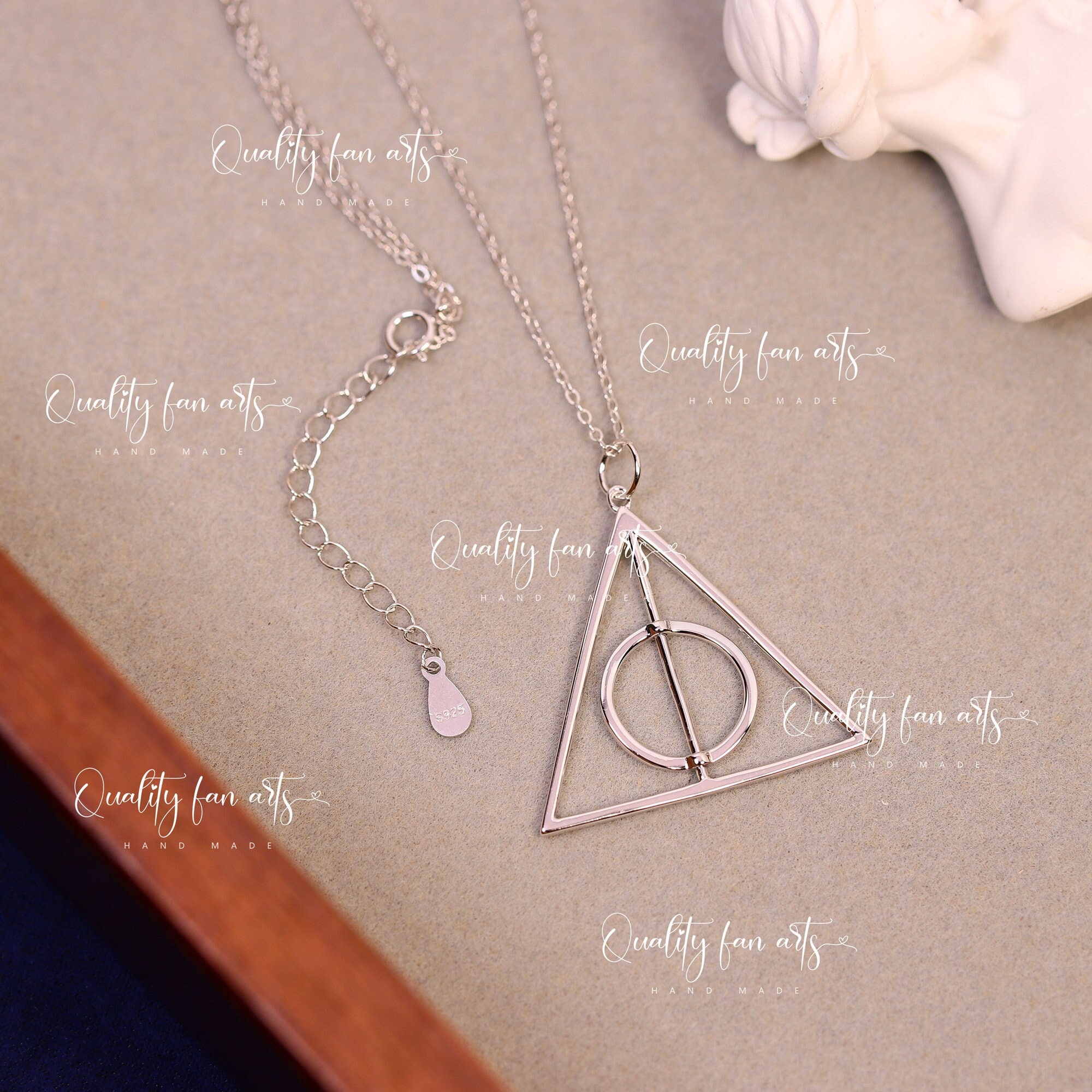 Harry Potter Silver Deathly Hallows Necklace | H.Samuel