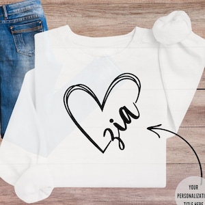 Zia Sweatshirt With Heart Design, Personalized Italian Aunt Gift, Custom Zia Shirt, Cute Zia Sweater, Zia Birthday Present, Baby Reveal Idea