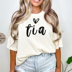 Personalized Tia Shirt: Spanish Aunt Gift, Pregnancy Announcement Tee