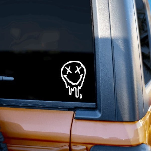 Smiley Face X Eye Car Decal for Women | Groovy Hipster Vinyl Car Decal for Men | Car Window Sticker | Laptop Decal | Trendy Tumbler Decal