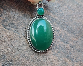 Handmade Green Jade 925 Sterling Silver Pendant: Women's Gemstone