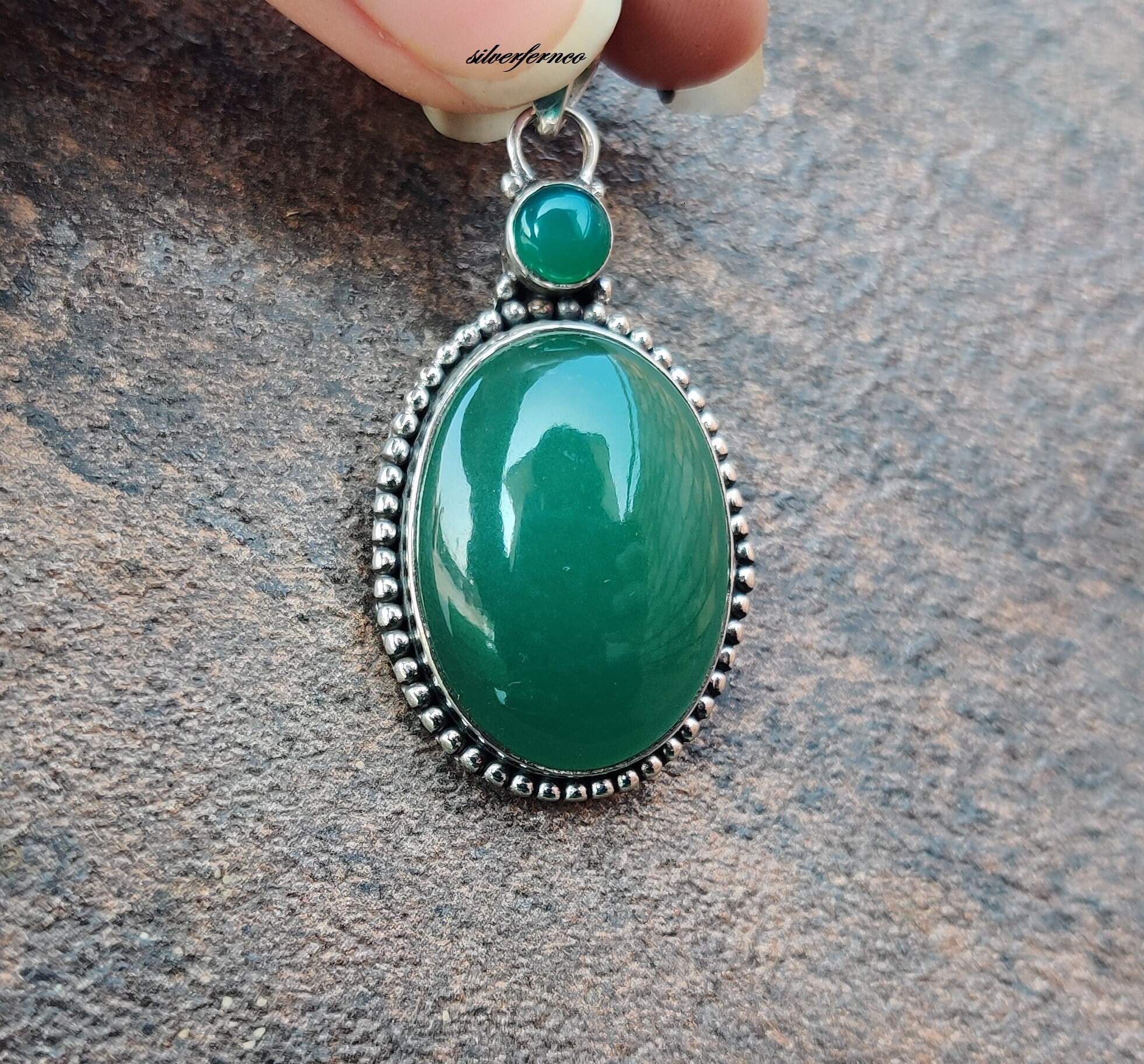 Handmade Green Jade 925 Sterling Silver Pendant: Women's Gemstone