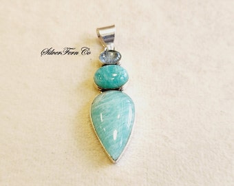 Handgefertigter Larimar Anhänger: 925 Sterling Silber Schmuck