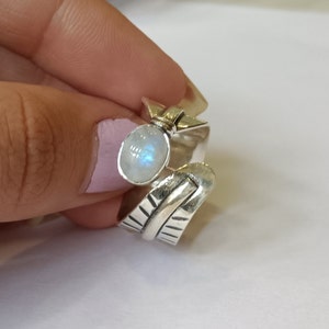 Anillo minimalista de piedra lunar, anillo de plata de ley 925, anillo de compromiso, hermoso anillo, anillo hecho a mano, anillo de banda, joyería para mujer, regalo para ella
