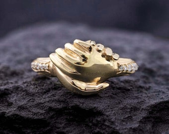 Shake Hands Statement Ring, Loving Embrace Promise Ring, Friendship Rings, Hand Stackable Gift Ring, Ancient Magic Ring Roman Design Jewelry