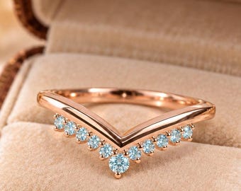 Aquamarine Wedding Band, Round Cut Aquamarine Chevron Ring, Curved V Shaped Stacking Band, Rose Gold Bridal Jewelry, March Birthstone Gift