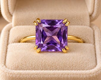 Princess Cut Amethyst Ring, Purple Gemstone Solitaire, Double Prong Setting, Dainty Gold Ring, February Birthstone Gift for Her