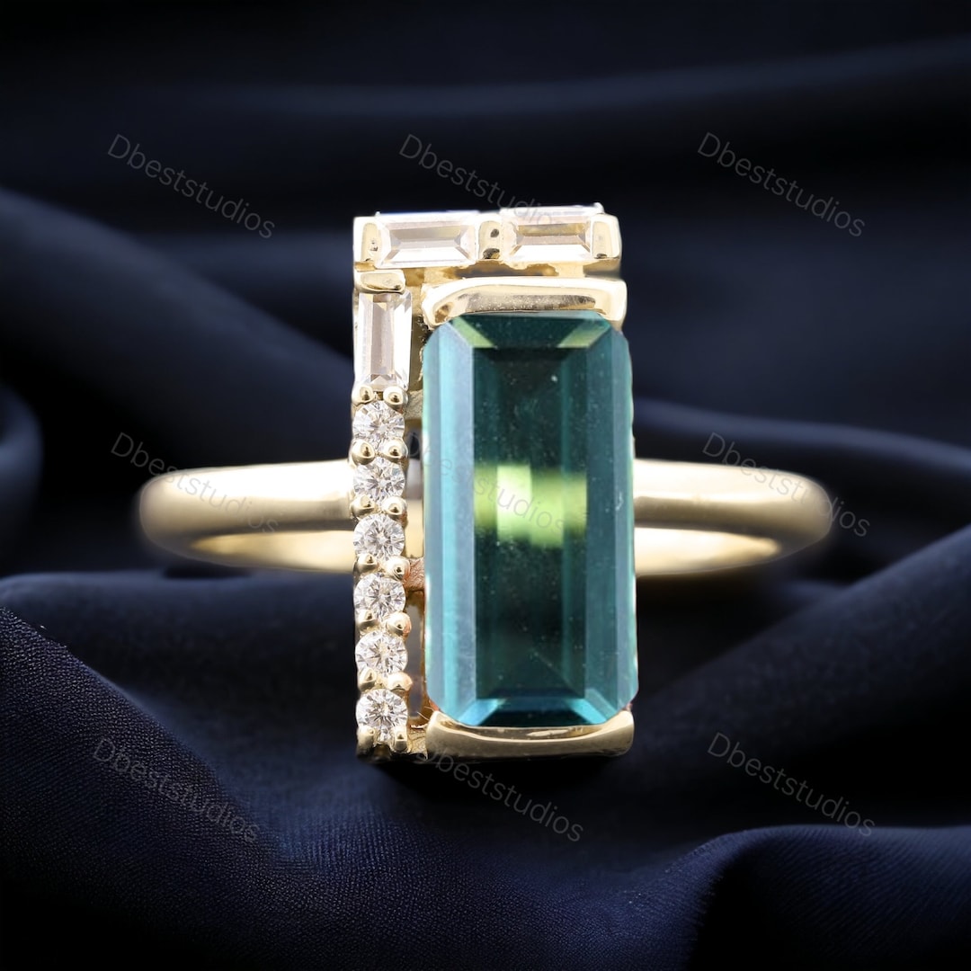 Antique Green Sapphire Engagement Ring Elegant Design Bridal Etsy