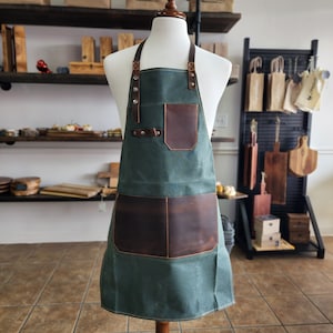 Leather and Canvas Apron / Personalized Apron / Restaurant Apron / Barber Apron / Barista Apron / Aprons for men / Aprons for women