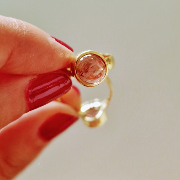 Jolie bague en or 18k (750) avec tourmaline rose