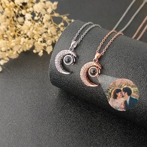 Collier personnalisé avec projection de photos • Collier avec image à l'intérieur • Bijoux avec image commémorative personnalisés • Collier lune • Cadeaux pour elle