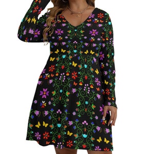 Native Floral Print Women's V-neck Long Sleeve Dress (Plus Size)