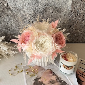 Preserved Peonies in ceramic vase, preserved flowers, Forever Roses, Preserved roses, dried Flowers, Valentine’s Gifts, Mother’s Day