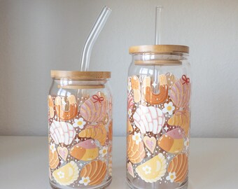 Daisy Pan Dulce Glass Cup