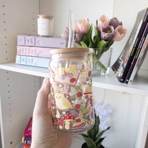 Bookish Iced Coffee Cup, Fantasy Glass Cups with lid & straw, Book Lover Glass Cups, Gifts for Book Lovers, Be Bold Stay Bold image 4