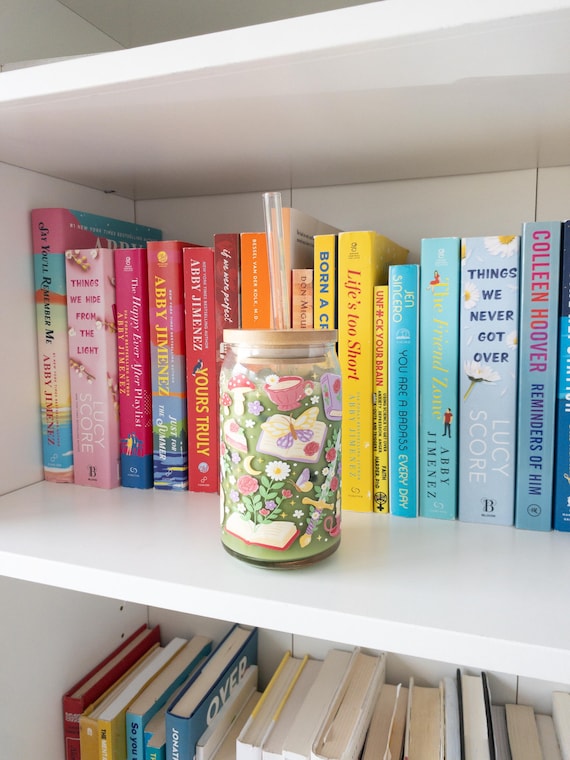 Bookish Iced Coffee Cup, Fantasy Glass Cups with lid & straw, Book Lover Glass Cups, Gifts for Book Lovers, Be Bold Stay Bold