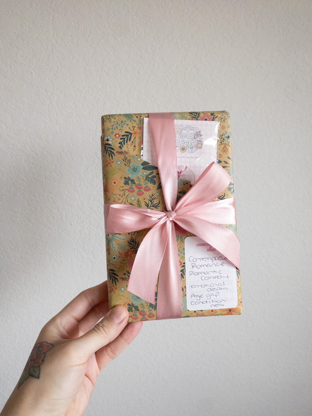 Blind Date With a Book, Mystery Wrapped Book, Book Lover Gift - Etsy