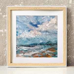 Dipinto ad olio astratto con scena di spiaggia, opera d'arte con impasto strutturato di oceano e nuvole, paesaggio costiero dipinto a mano, decorazione murale con paesaggio marino al tramonto