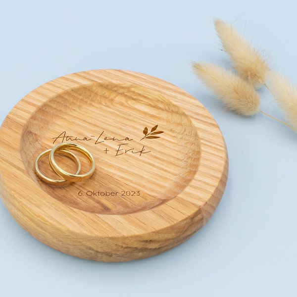 Ringschale aus Holz für Hochzeit | personalisiert mit Namen + Datum | modernes Ringkissen, minimalistisch