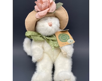 Boys Bears Lola Ninelives Cat 11&quot; White Stuffed Plush Jointed Flower Hat Kitten