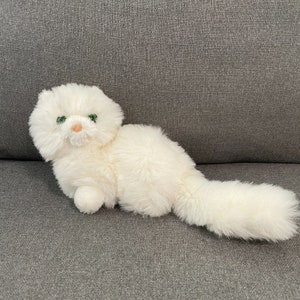 Russ Berrie Nikki Cat 12 White Stuffed Plush Realistic Persian ...