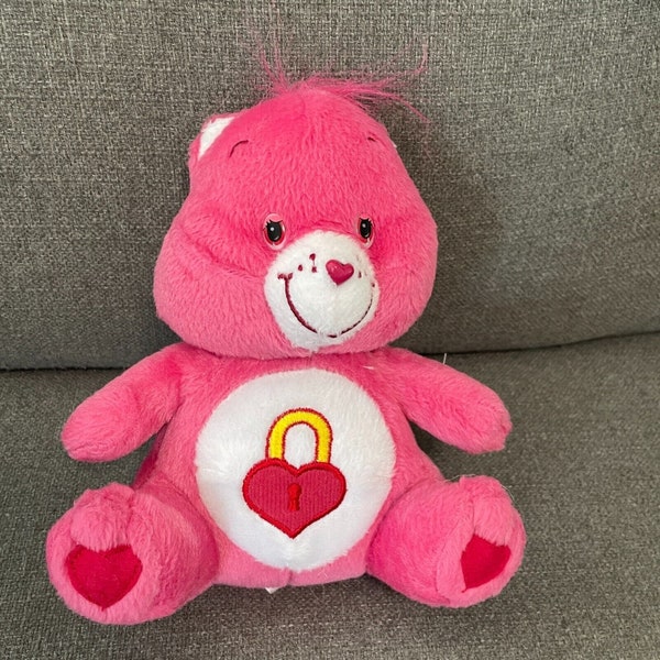 Care Bears 2004 Secret Bear 7" Hot Pink Stuffed Plush Heart Lock Tummy Nanco