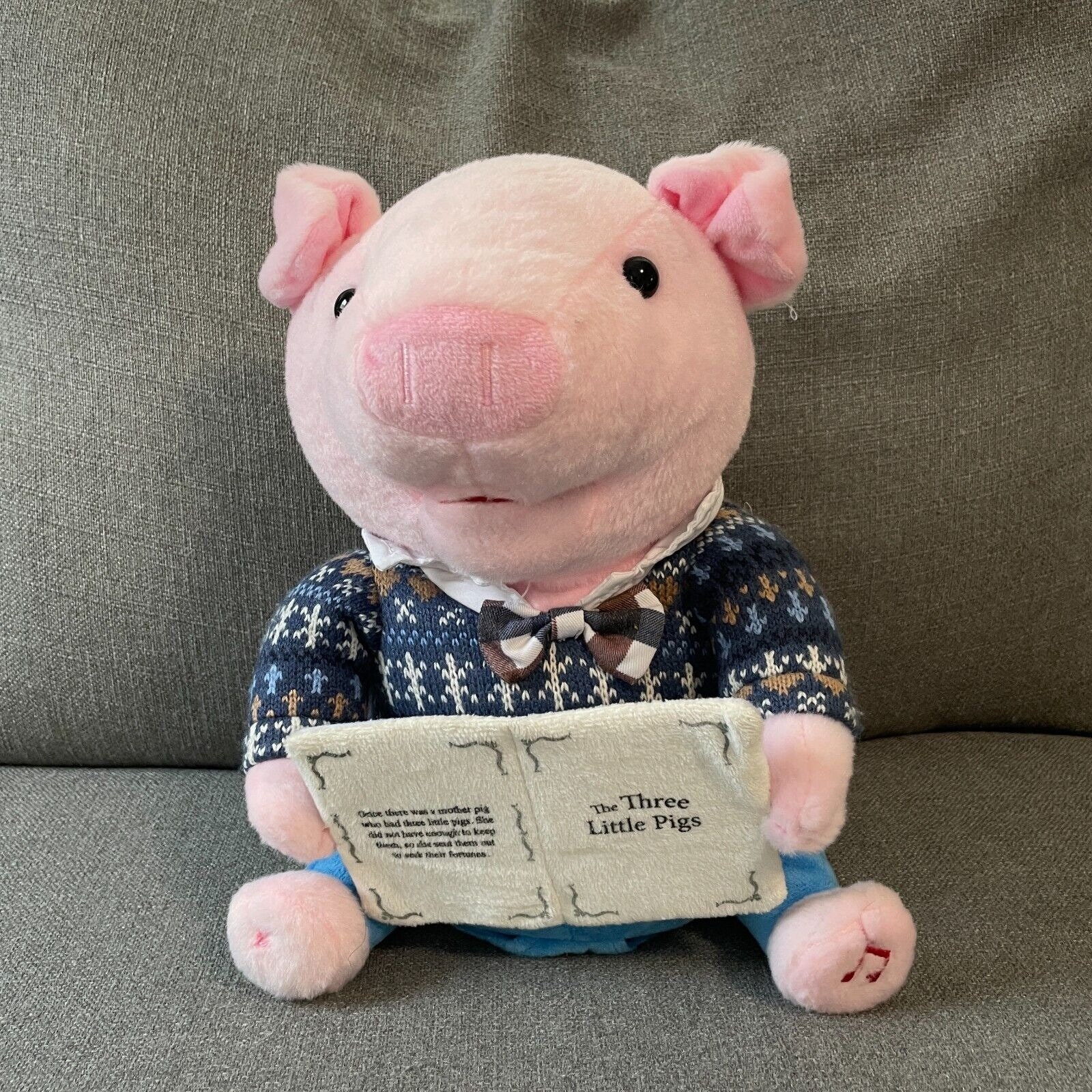 Three little best sale pigs stuffed animals