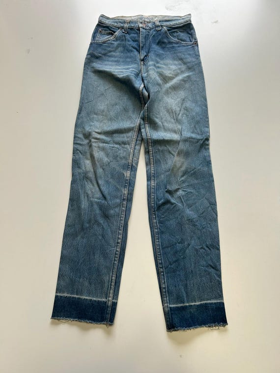 Levi Levis Strauss Cropped Capri Jean - 1990s Vintage Levi Levis Strauss Cropped Capri Jean - 1990s Vintage