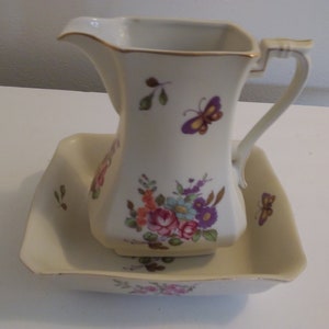 Vintage  Lefton Pitcher and Basin