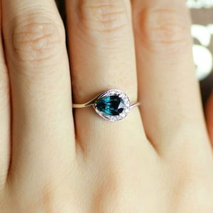Teal Sapphire Ring Genuine Teal Sapphire Engagment Ring 925 Sterling silver Bridal wedding Ring women Ring Unique Ring personalized gift