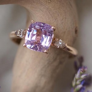 Lavender Sapphire Ring: 925 Sterling Silver Vintage Style