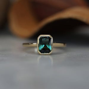 Teal Sapphire Ring Vintage Ring Genuine Teal Sapphire Engagment Ring 925 Sterling silver Bridal wedding Ring women Ring personalized gift