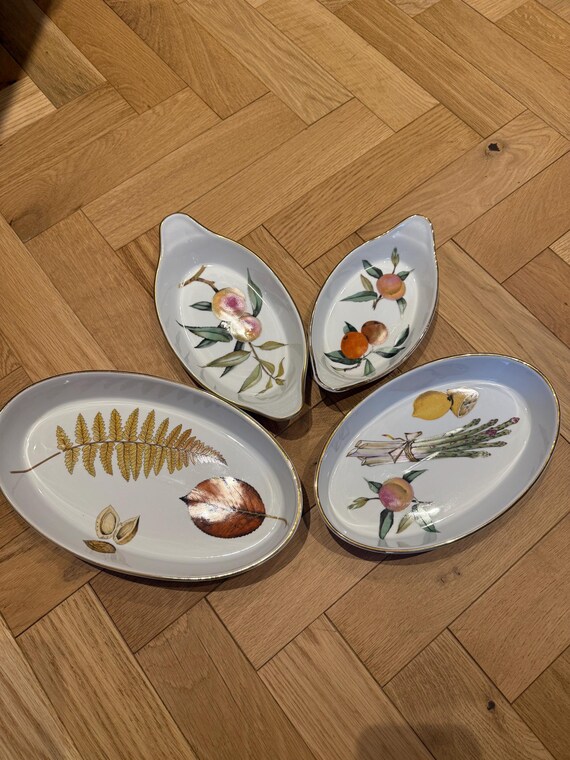 worcester England廃盤オーブンウェア royalworcester England廃盤オーブンウェア 英国ロイヤルウースター