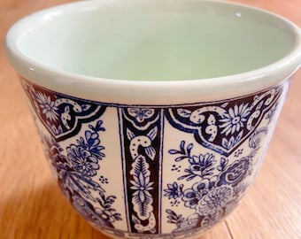デルフトブルーの花柄陶器プランター：ロイヤルスフィンクス オランダ