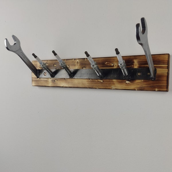 Coat rack made of spark plugs is an absolute must for car lovers