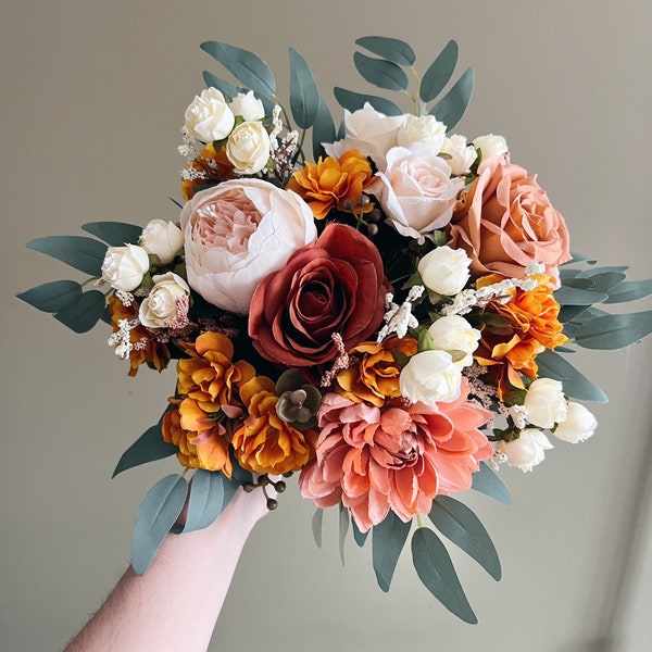 Rust orange bridal bouquet, terracotta bridesmaids bouquets, rust orange bouquets, fake terracotta bouquet, Wedding bouquet, Bridal Bouquet