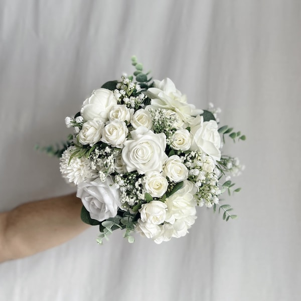 Faux bridal bouquet with white flowers, white bouquets, white bridal bouquet, white fake bouquet, white and green bouquet, white boutonniere