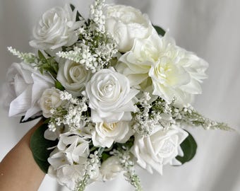 Faux bridal bouquet with white flowers, white bouquets, white bridal bouquet, white fake bouquet, white and green bouquet, white boutonniere