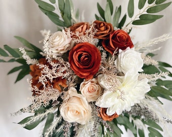 Rust Orange wedding bouquet, terracotta bridesmaids bouquets, rust orange bouquets, fake terracotta bouquet, Wedding bouquet, Bridal Bouquet