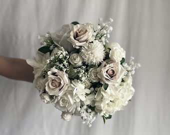 Faux bridal bouquet with white flowers, white bridesmaid bouquet, white fake bouquet, white and green bouquet, white boutonniere