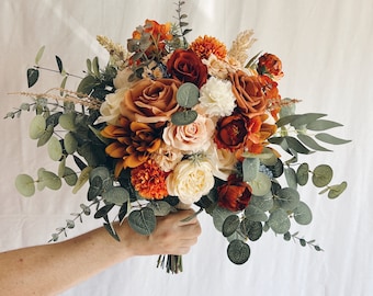 Rust Orange wedding bouquet, terracotta bridesmaids bouquets, rust orange bouquets, fake terracotta bouquet, Wedding bouquet, Bridal Bouquet