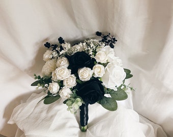 White and black bridal bouquet with white and black faux flowers, white bouquets, white bridal bouquet, white fake bouquet, black