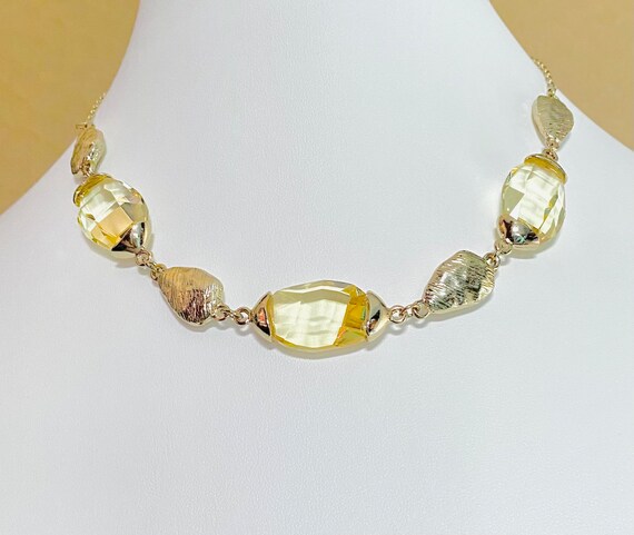 Vintage Yellow Faceted Crystal and Brushed Gold T… - image 9