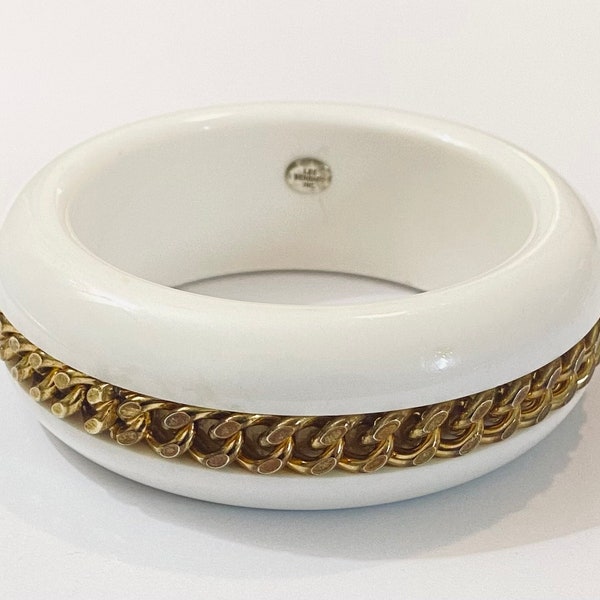 LES BERNARD Iconic Chunky Lucite Bangle Bracelet Vintage Runway Style Bold Ivory Color Famous Designer Jewelry