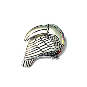 Laurel Burch ‘TOUCAN’ Brooch Pin Rare Silver tone Signed Vintage  cloisonné enamel Collectible Jewelry
