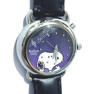 ARMITRON×SNOOPY アーミトロン スヌーピー ダイバーズ腕時計 未使用 Armitron スヌーピー 腕時計 レザー レディース