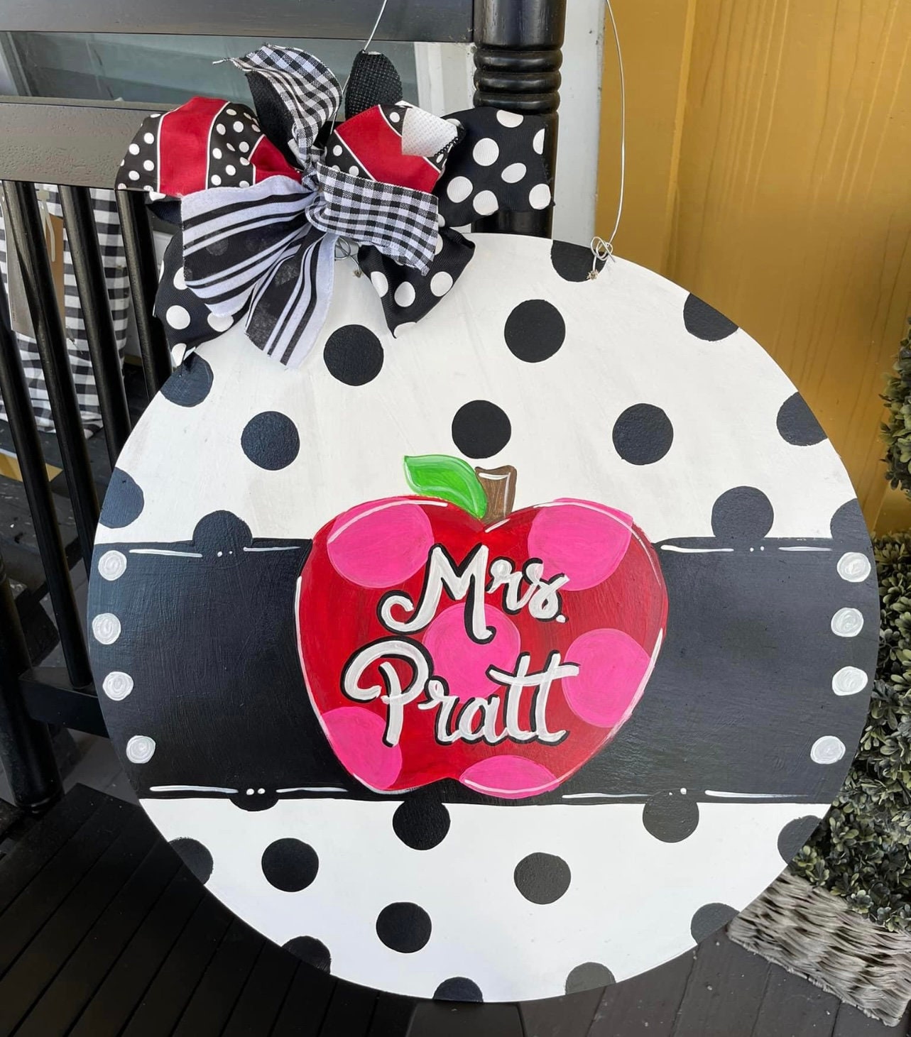 Polka dot apple teacher door hanger