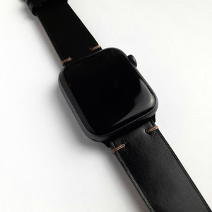 Handmade Leather Apple Watch Strap - Minimalist Black