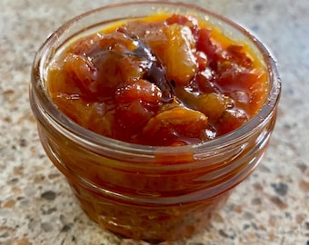 Tomato Chutney: Made with Dates, Aamshotto, Patali Gur, Chili (8 Oz)